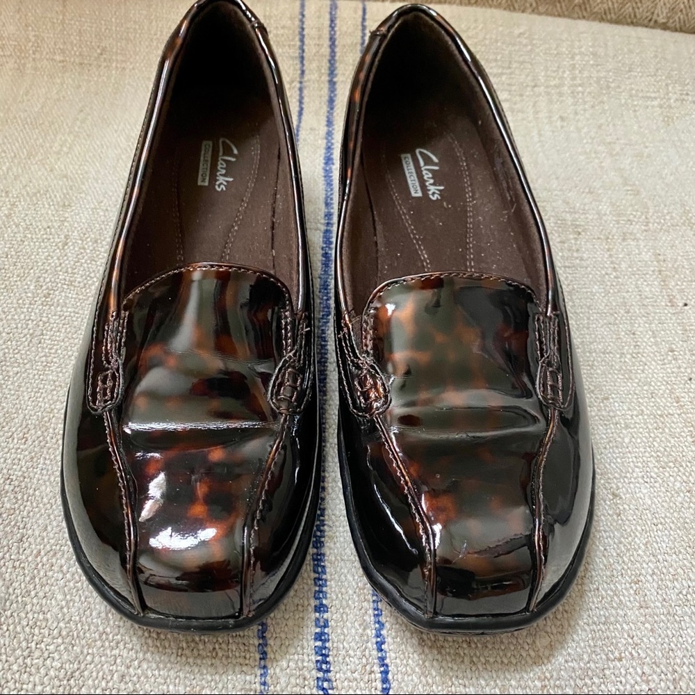 CLARKS Tortoise Loafers